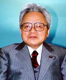 岡野裕