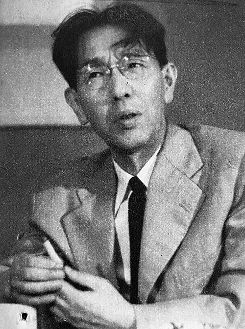 岩田専太郎