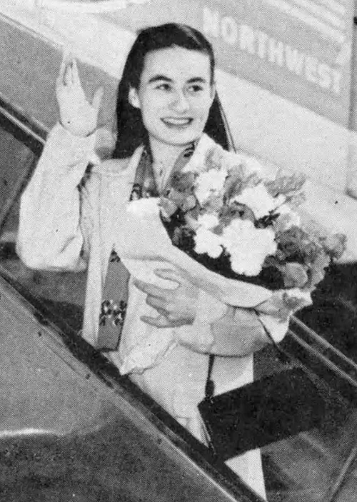 巖本真理