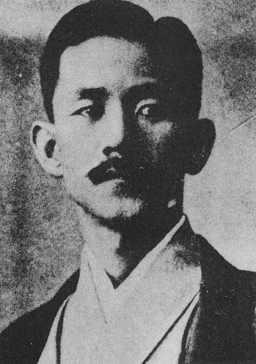 巖谷小波