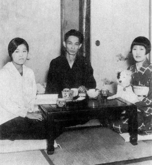 川端秀子