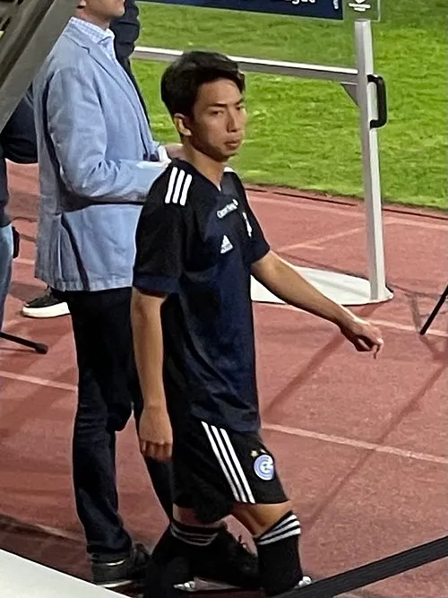 川辺駿