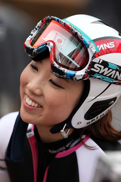 平山友梨香