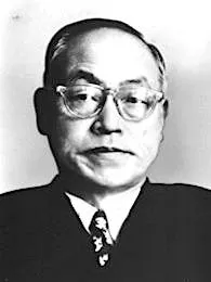 新木栄吉