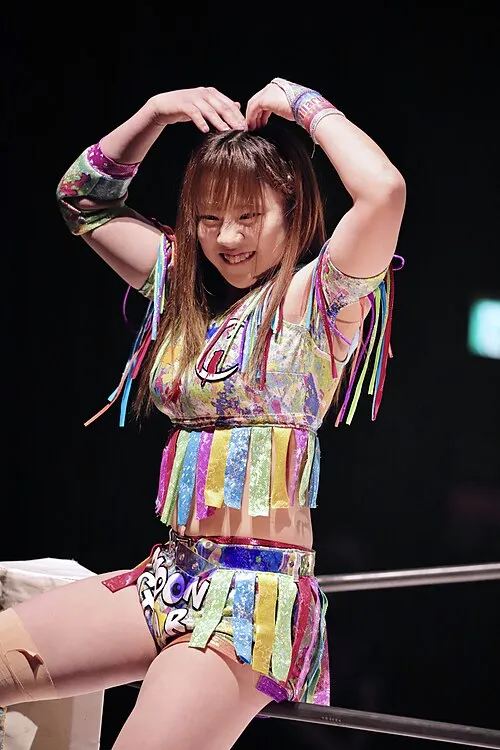 星来芽依