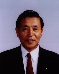 星野行男
