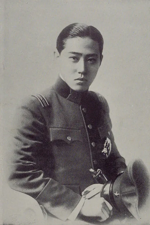 李グウ