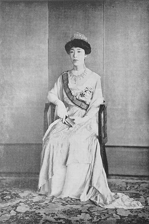 東久邇聡子