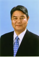 桜井郁三
