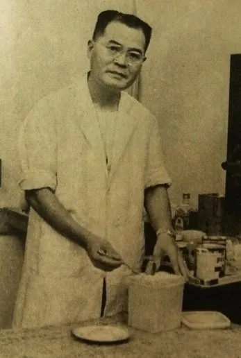 桶谷繁雄