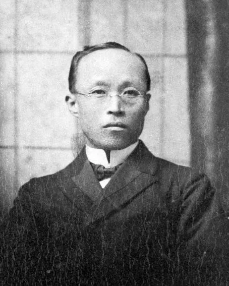 権東鎮