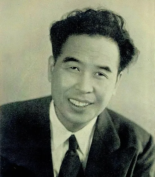 比佐芳武