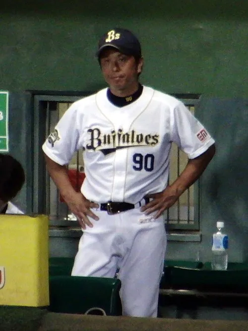 水口栄二
