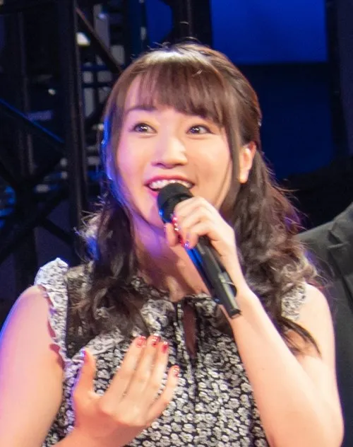 水樹奈々