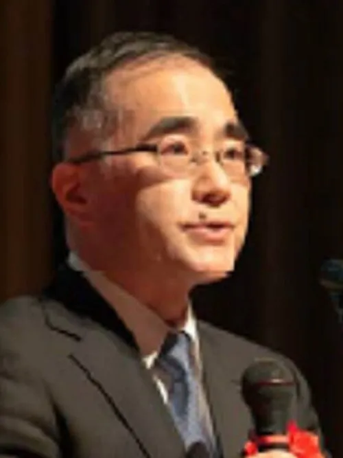 河内隆