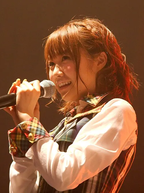 浦野一美