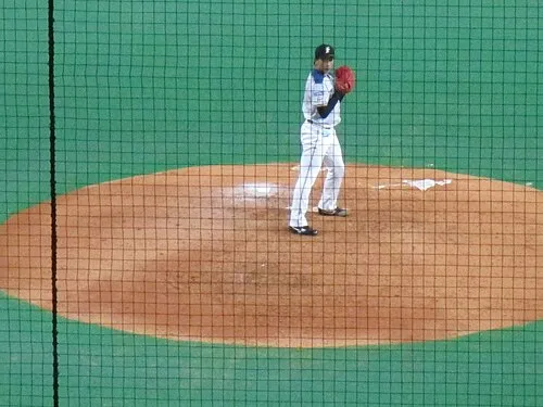 瀬川隼郎