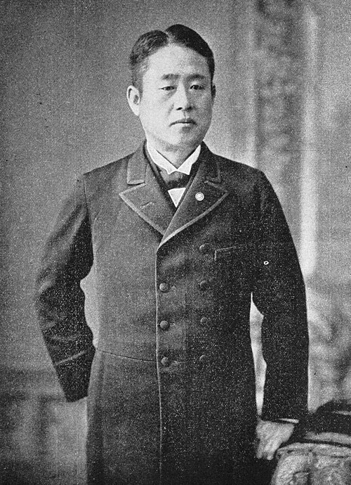 片岡健吉