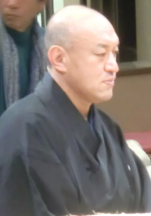 琴稲妻佳弘