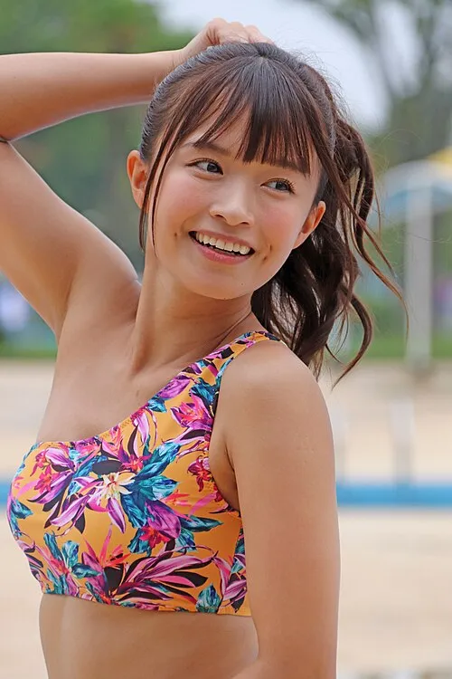 百川晴香