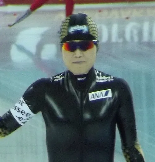 石野枝里子