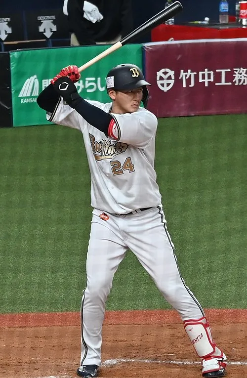 紅林弘太郎