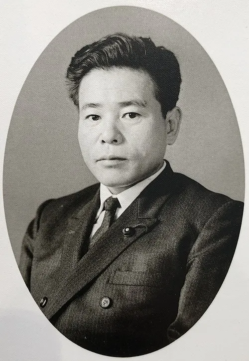 網岡雄