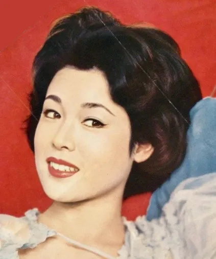 若尾文子