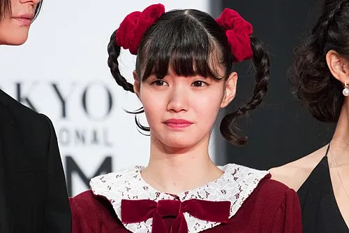 荒川ちか