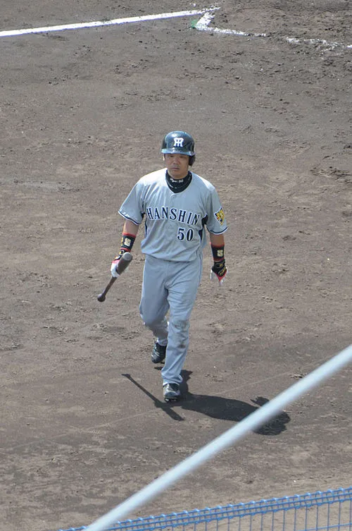 藤井彰人