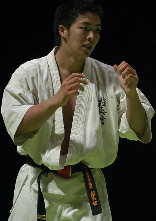 藤井脩祐