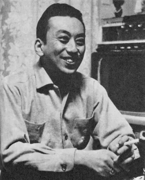 藤島泰輔