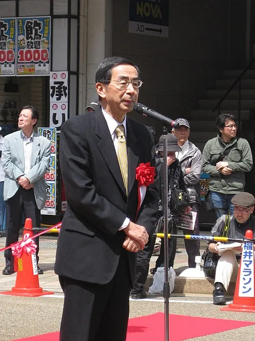 西川一誠