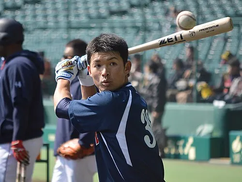 谷哲也