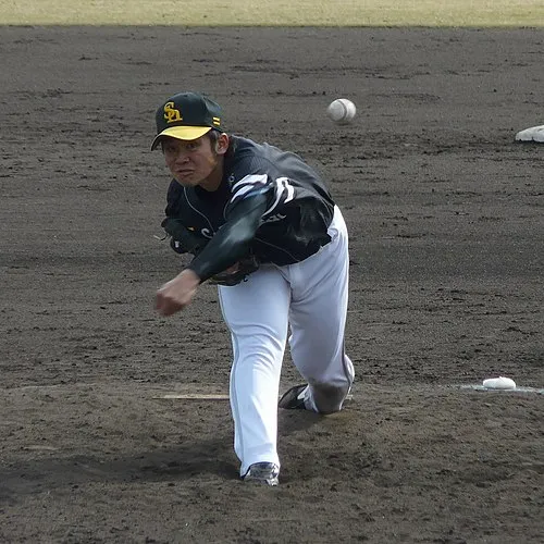 近田怜王