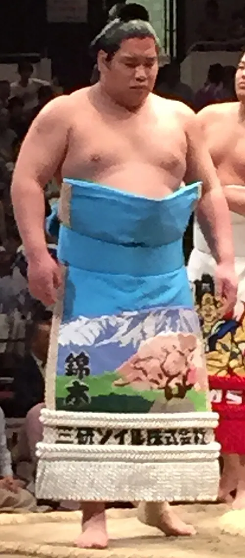 錦木徹也