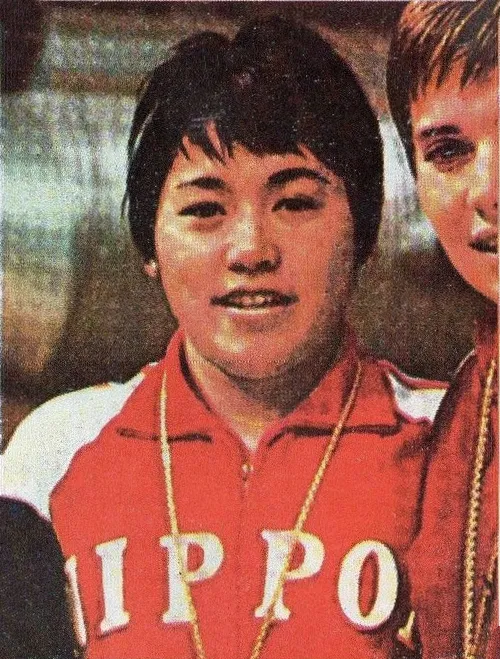 青木まゆみ