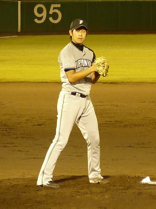 須永英輝