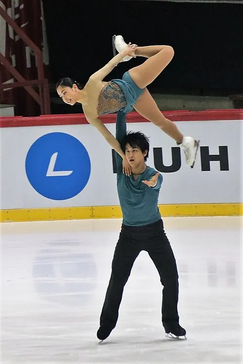 須﨑海羽