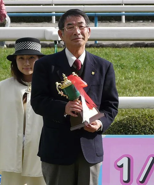 飯田明弘