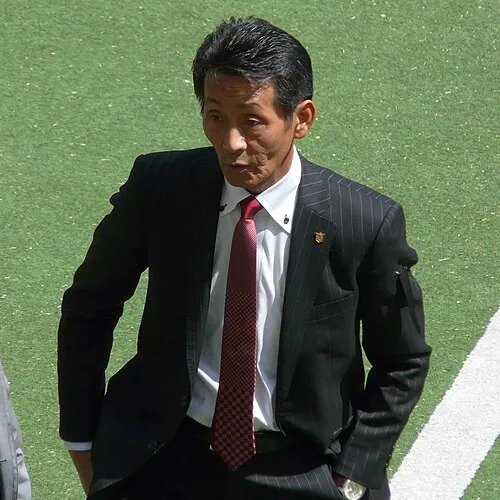 高市圭二