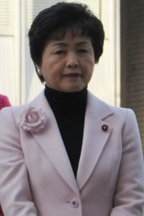 高木美智代
