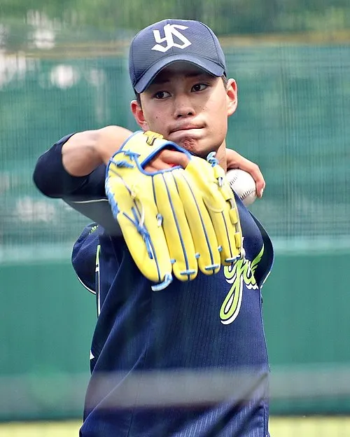 高橋奎二