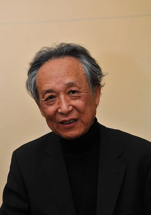 高行健