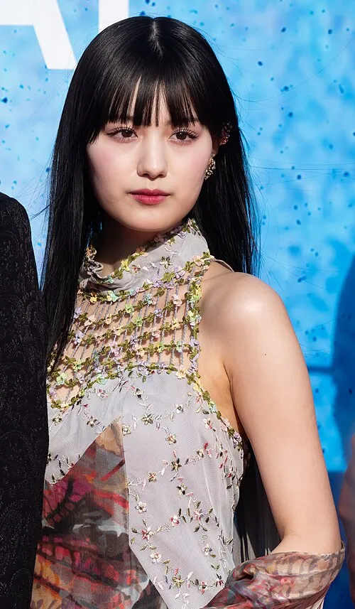 鶴嶋乃愛