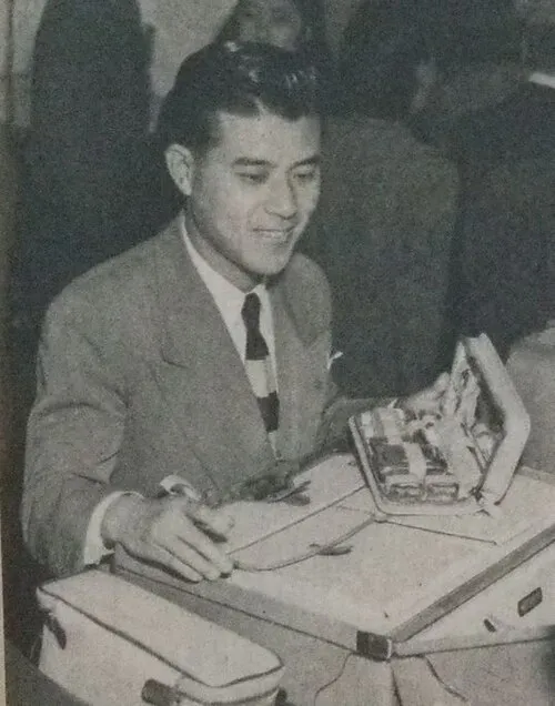 鶴田六郎