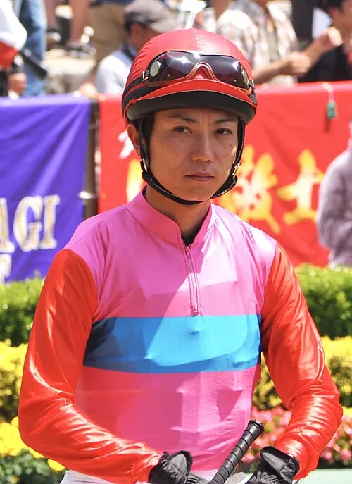 黛弘人