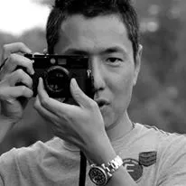 1973年 - HIRO SATO、写真家