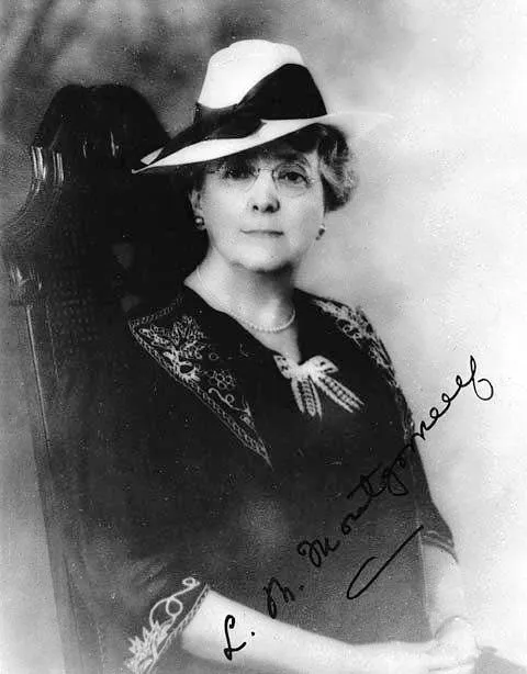 1874年 - L・M・モンゴメリ、作家（+ 1942年）