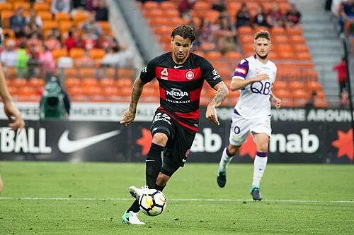 1989 - Chris Herd, Avustralyalı millî futbolcu